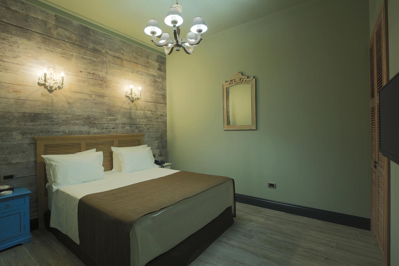Bastille Hotel Yerevan Exterior photo