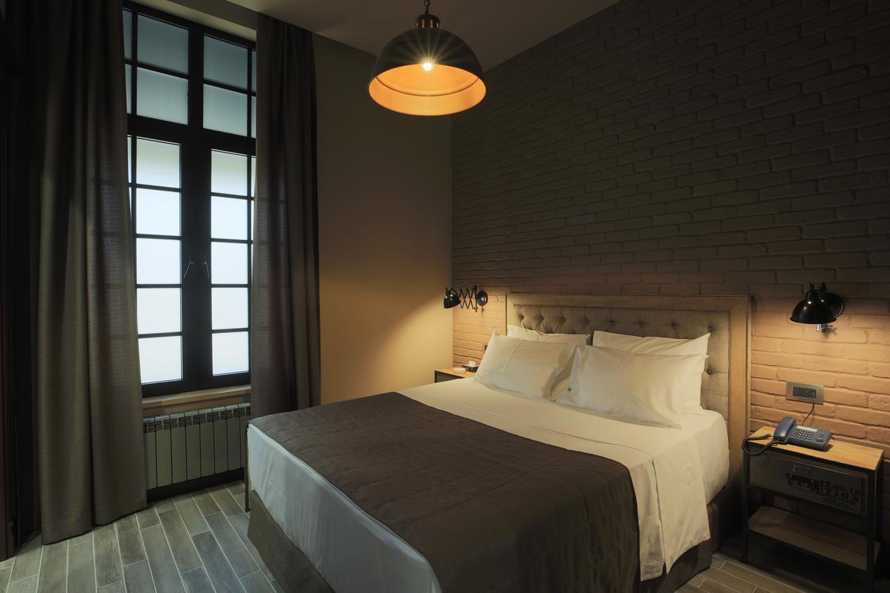 Bastille Hotel Yerevan Exterior photo